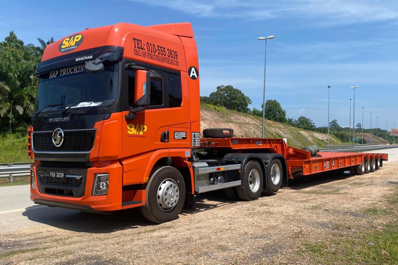SAP Overland orange lorry
